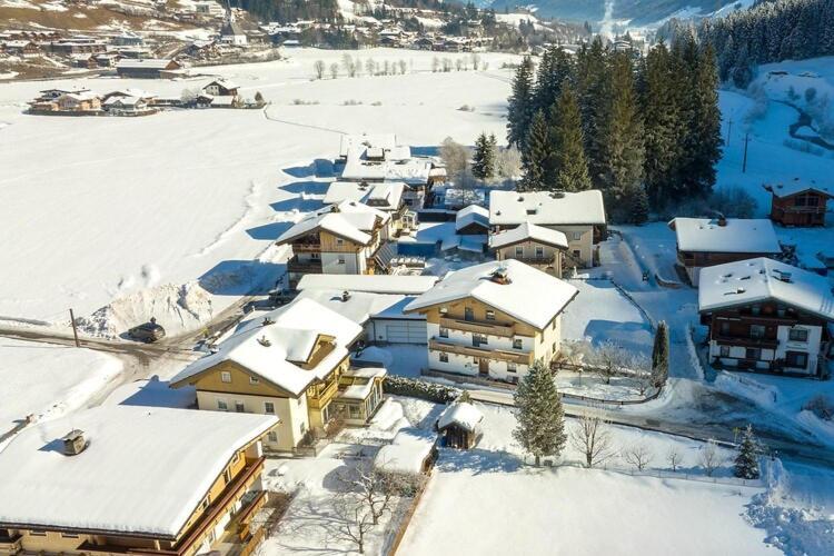 Apartment Johann In Wald Im Pinzgau With Balcony Exterior foto