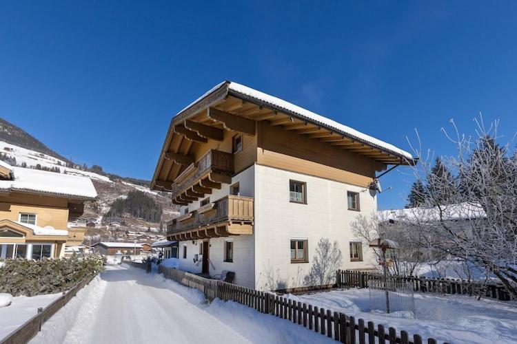 Apartment Johann In Wald Im Pinzgau With Balcony Exterior foto